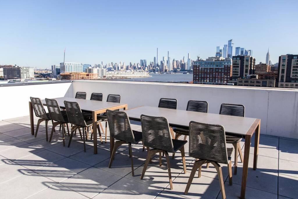 Dharma Home Suites Hoboken Exterior photo