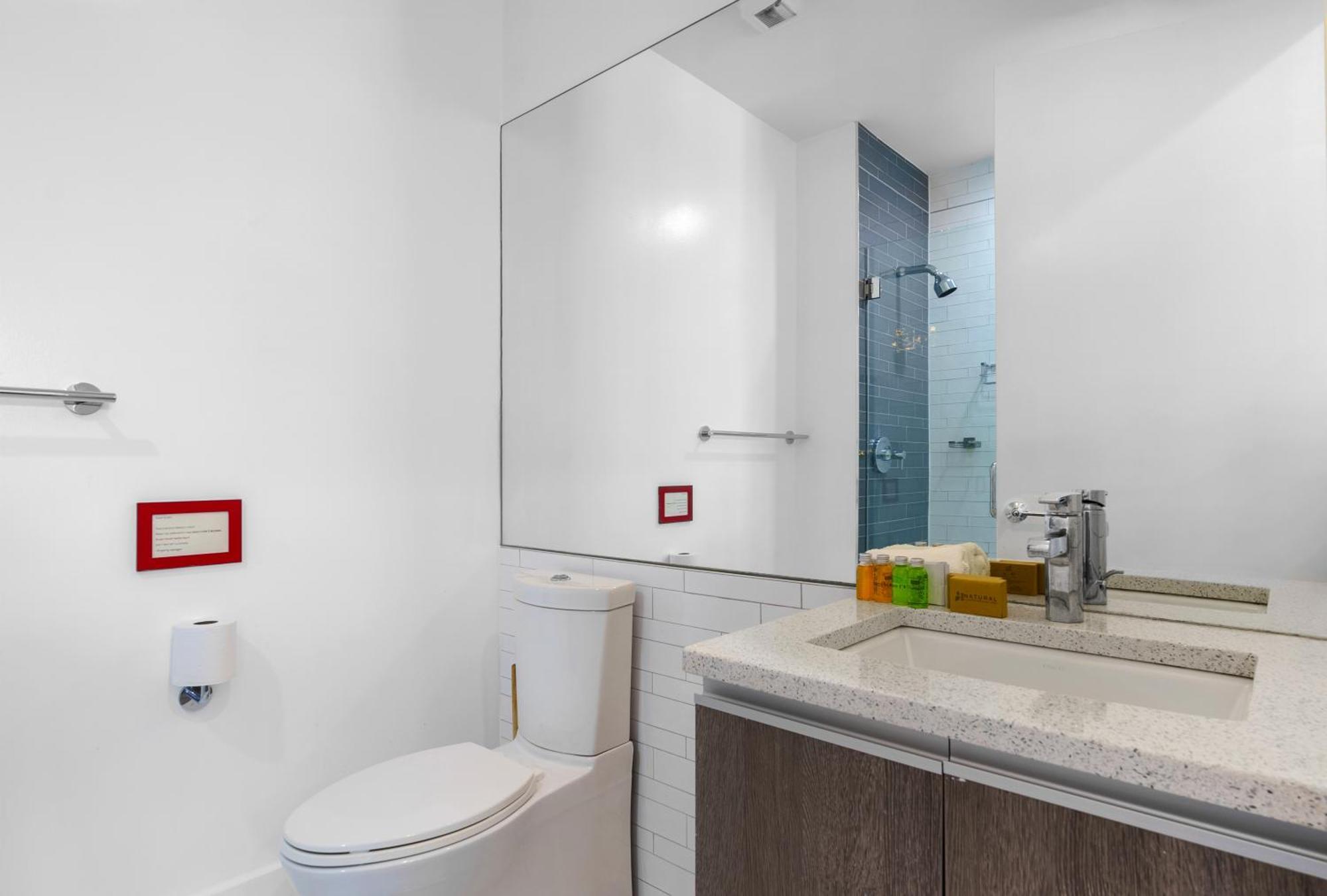 Dharma Home Suites Hoboken Exterior photo