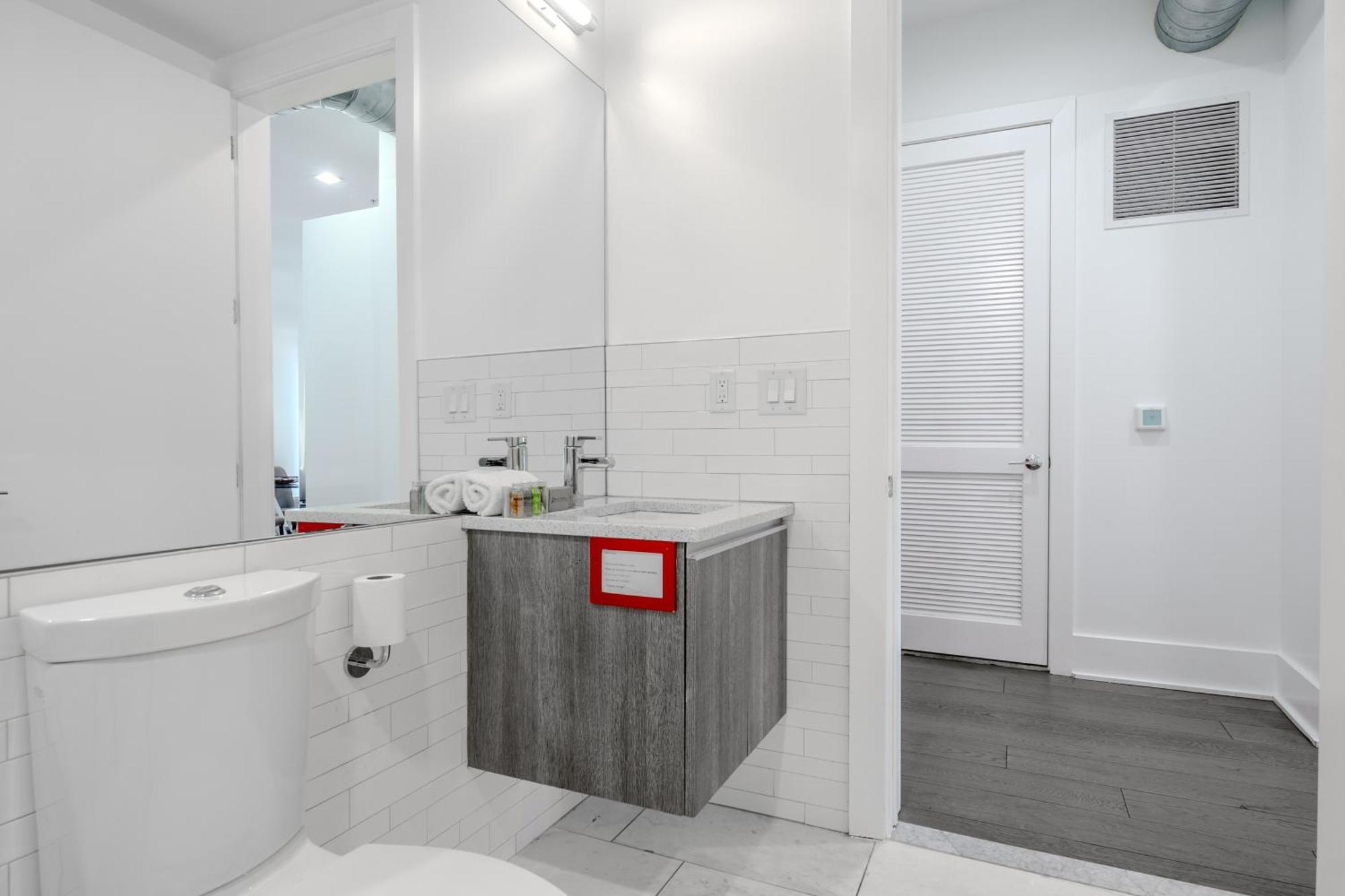 Dharma Home Suites Hoboken Exterior photo