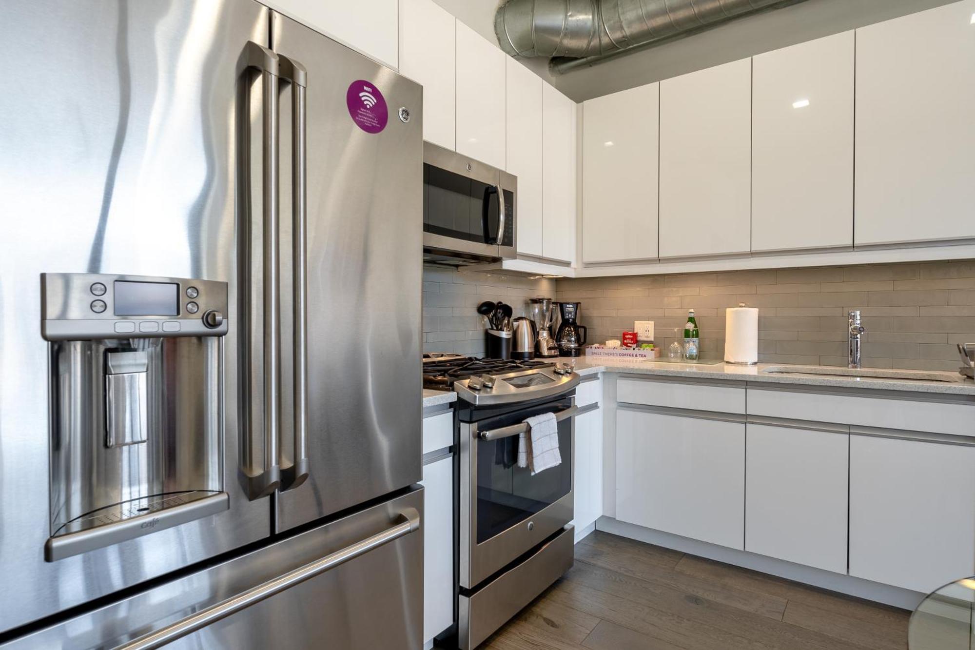 Dharma Home Suites Hoboken Exterior photo